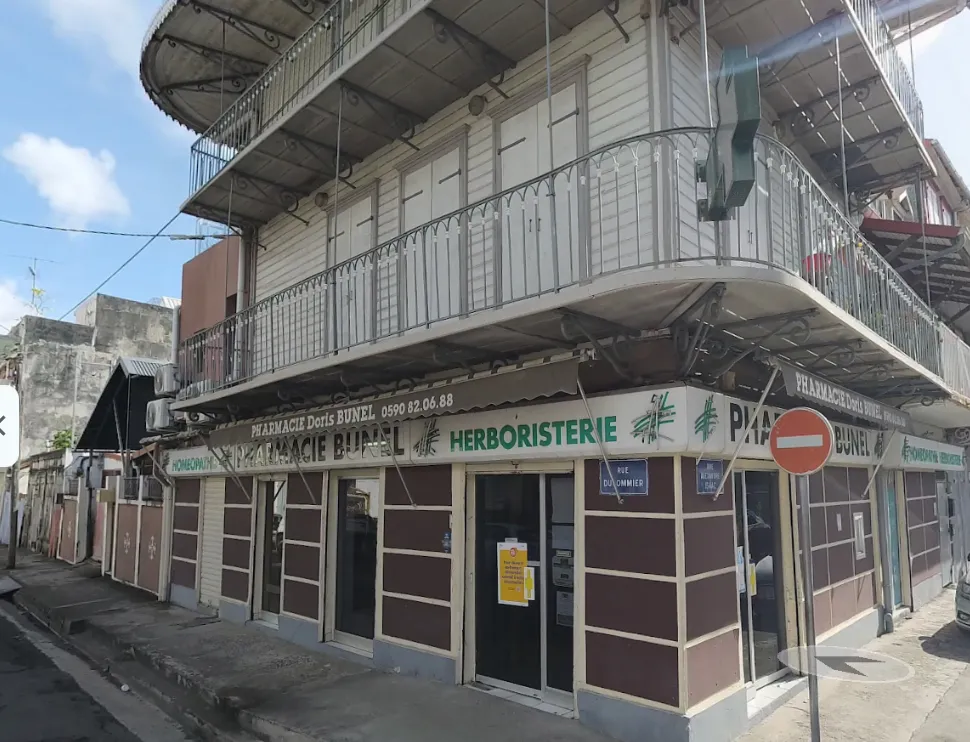 Façade de Pharmacie Doris Bunel